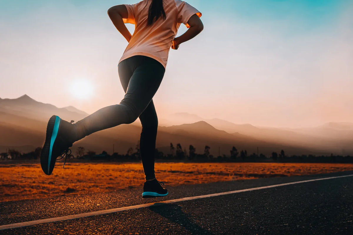 What to Wear While Running An Athlete's Guide Comrad