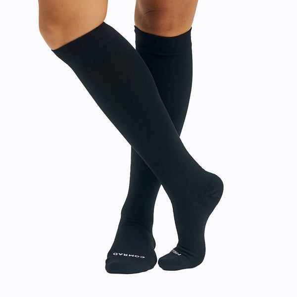 Knee-High Compression Socks – Solid