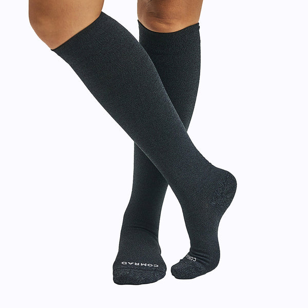 Knee-High Compression Socks – Solid