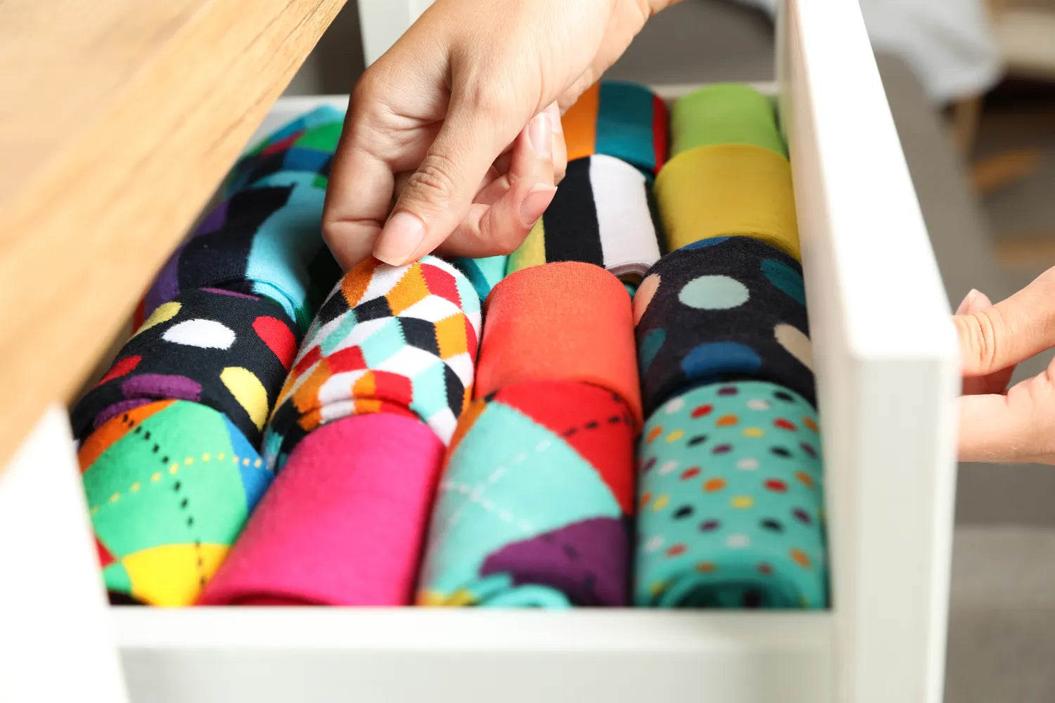 How To Fold & Organize Socks To Save Space: 9 Travel Hacks