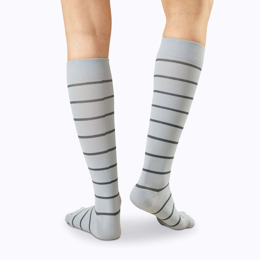 Knee-High Compression Socks – 4-Pack Stripes