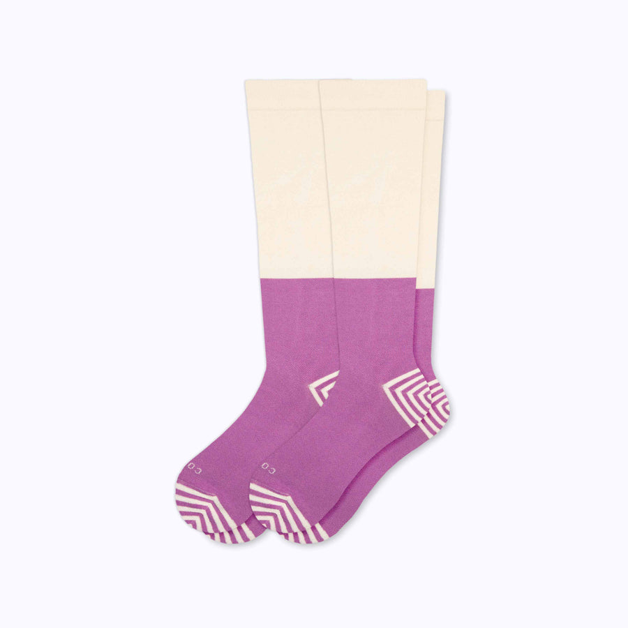 A 2-pack of cotton compression socks in cream-mulberry tencel colorblock