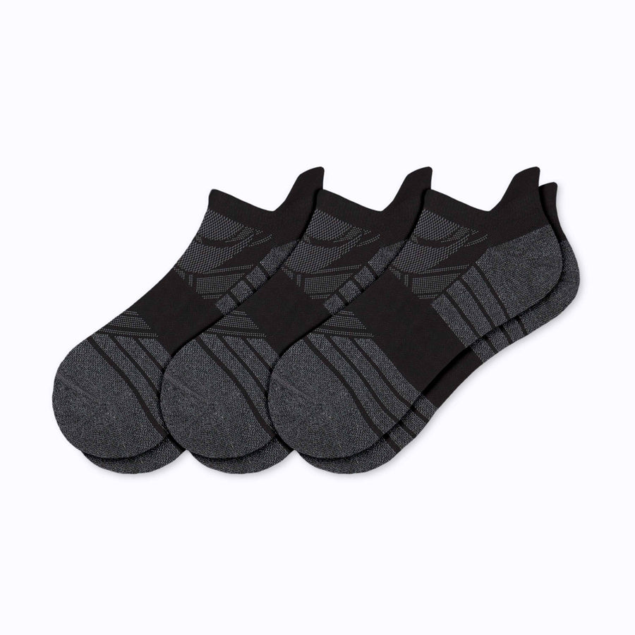 A 3-pack of calf compression sleeve performance blend black solid